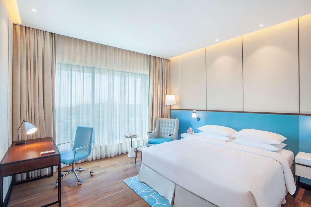 Hyatt Regency Thrissur Ξενοδοχείο Δωμάτιο φωτογραφία