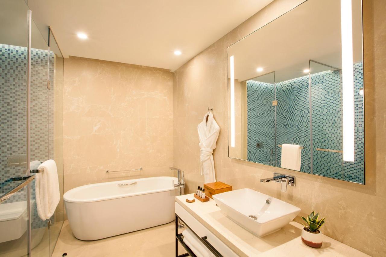 Hyatt Regency Thrissur Ξενοδοχείο Εξωτερικό φωτογραφία